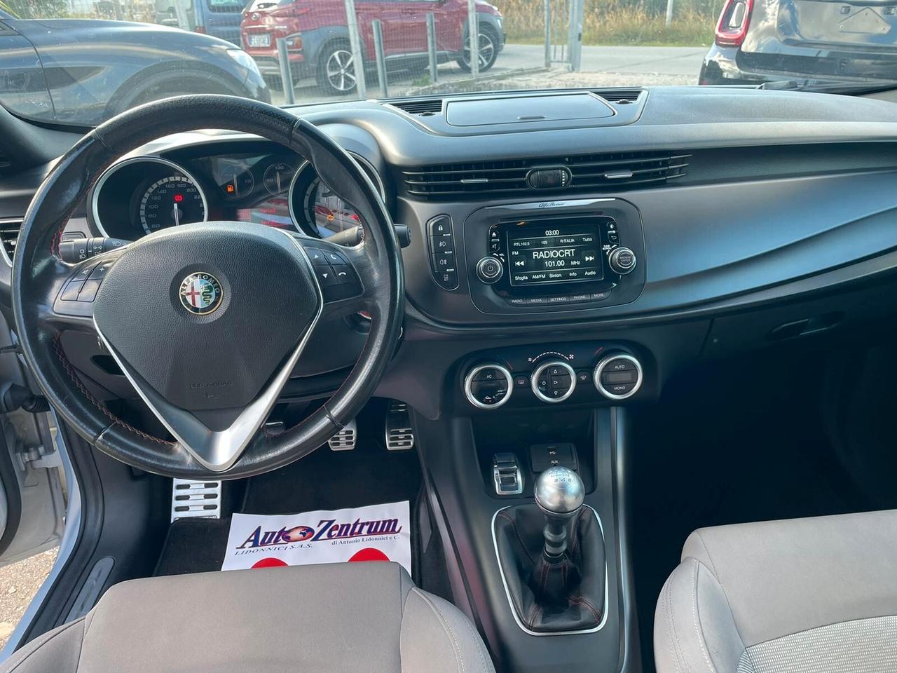 Alfa Romeo Giulietta 1.6 JTDm-2 105 CV Exclusive