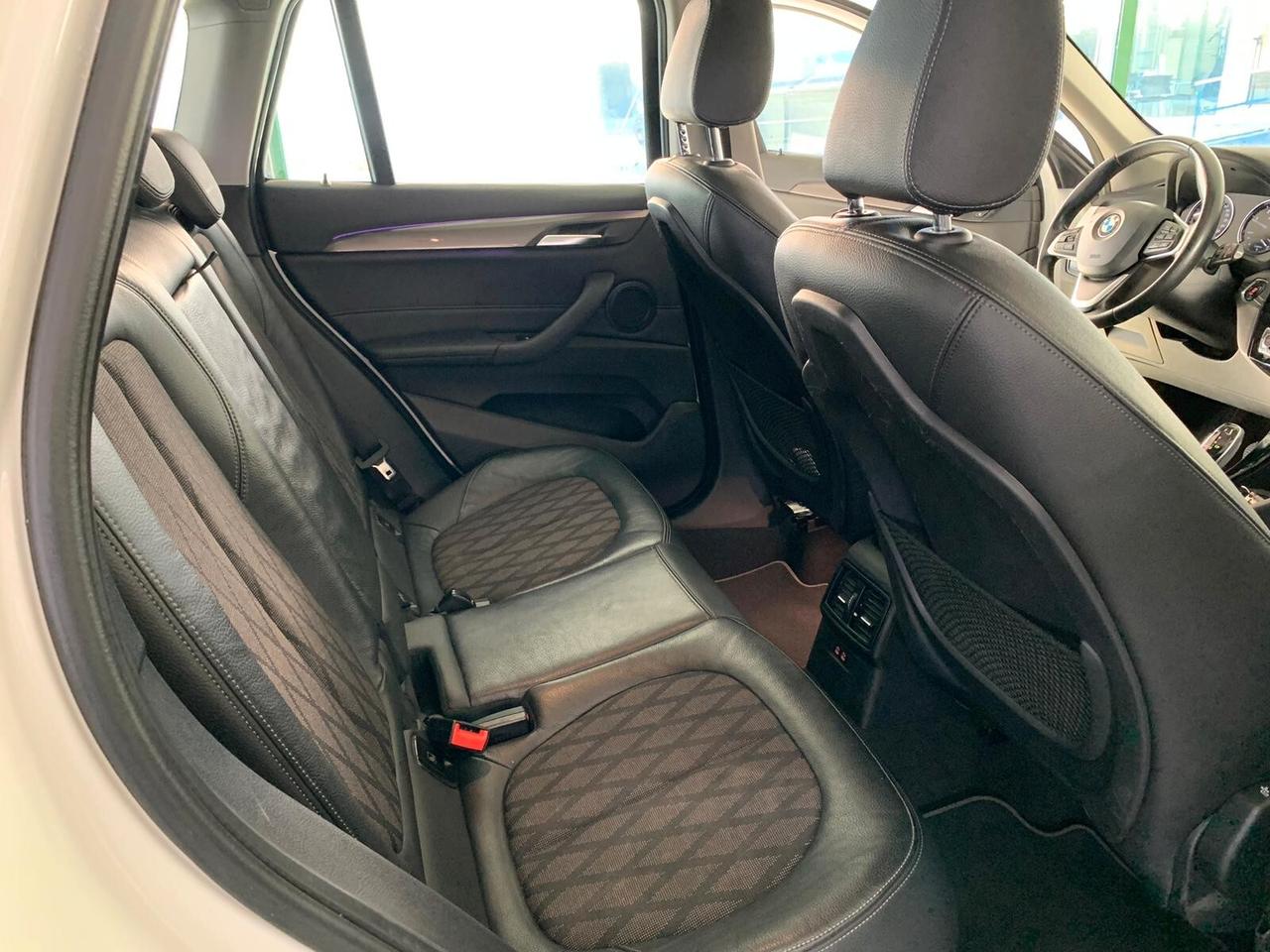 Bmw X1 sDrive18d xLine