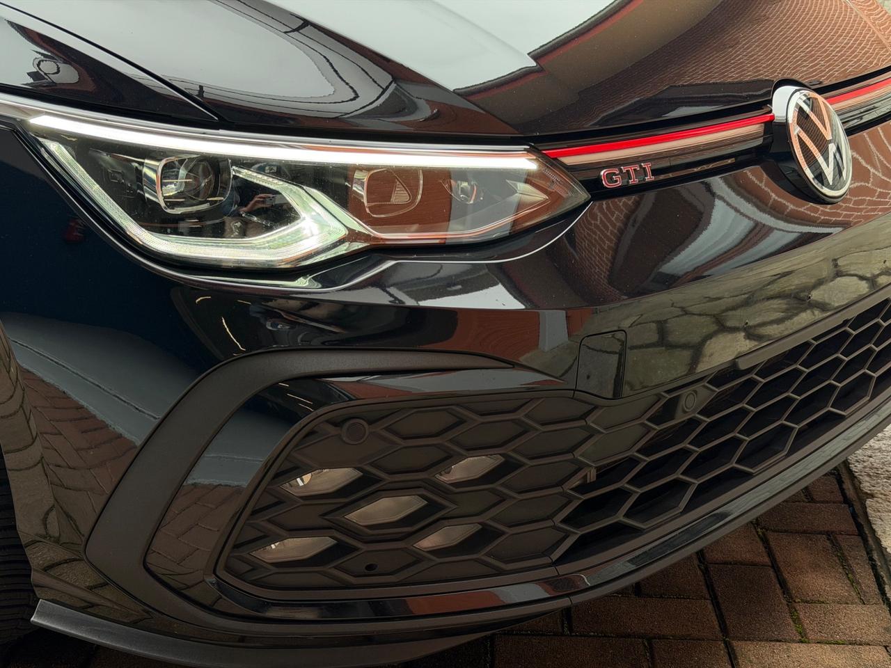 Volkswagen Golf GTI 2.0 TSI 245cv