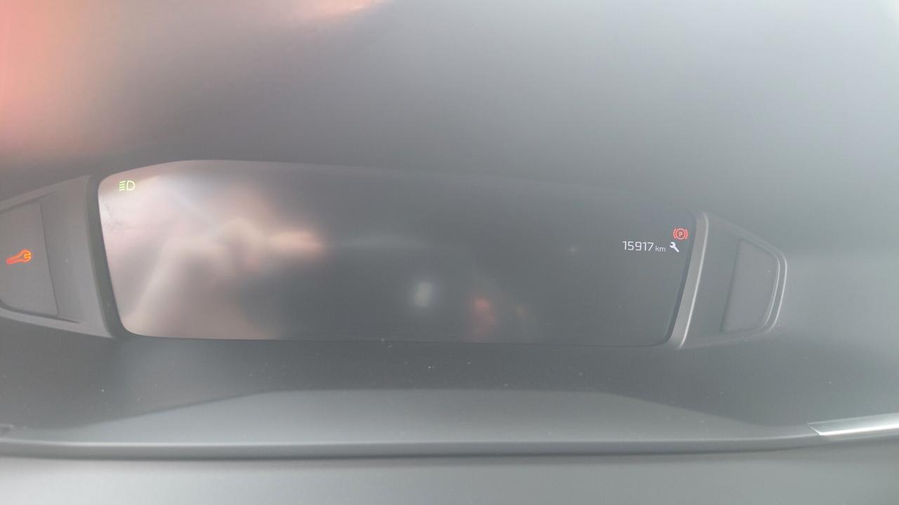Peugeot 2008 PureTech 100 S&S Allure