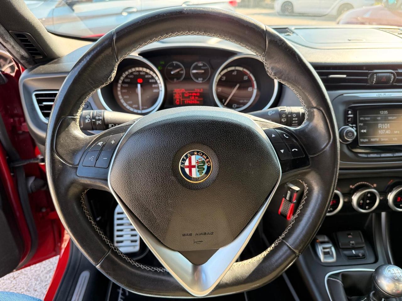 Alfa Romeo Giulietta 2.0 JTDm-2 150 CV QV Line