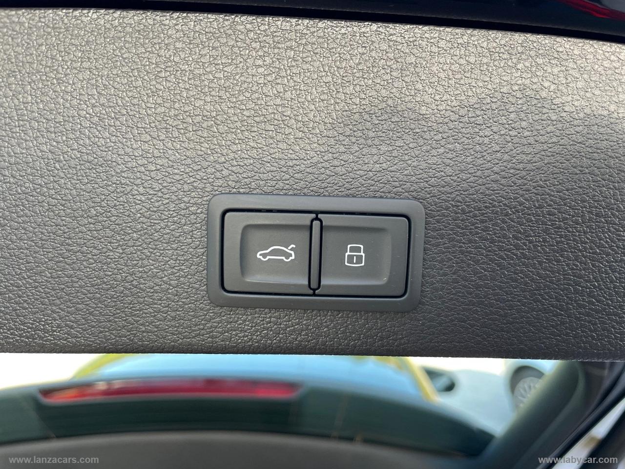 AUDI Q2 30 TDI Business Advanced