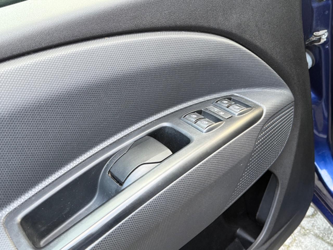 Fiat Doblo 1.3 MJT 90CV 66KW NEOPATENTATI !