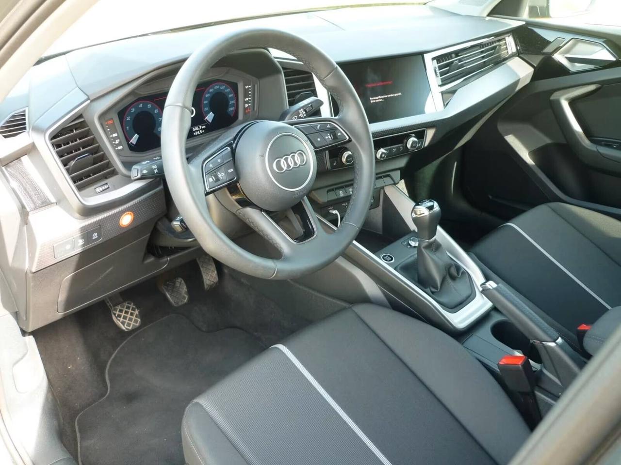 Audi A1 allstreet 25 TFSI Business