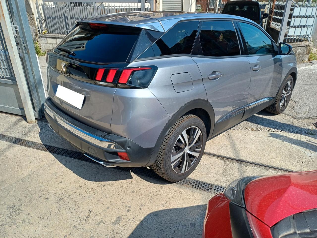 Peugeot 3008 BlueHDi 130 S&S EAT8 Allure