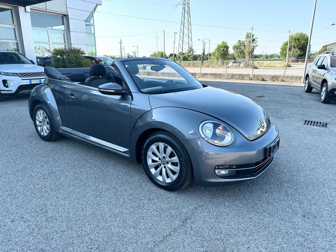 Volkswagen Maggiolino Cabrio 1.6TDI - 2015