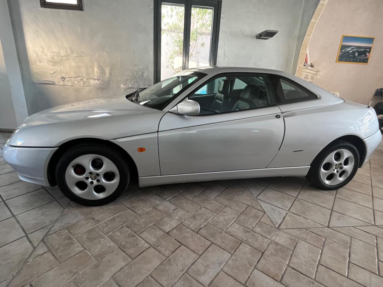 Alfa Romeo GTV 2.0i 16V Twin Spark cat L