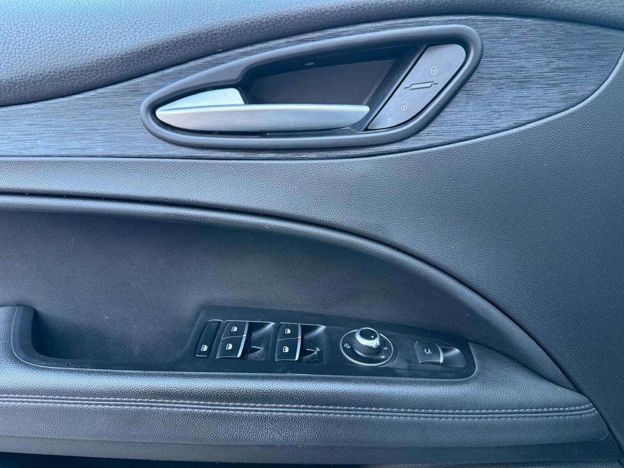 Alfa Romeo Stelvio 2.2 Turbodiesel 190 CV AT8 Q4 Executive 18"