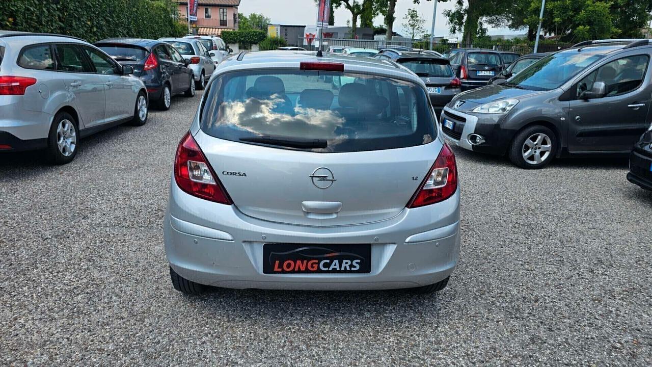Opel Corsa 1.2 5 porte Enjoy Neopatentati