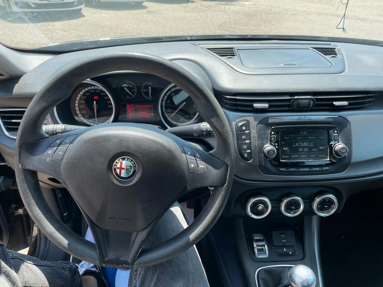 Alfa Romeo Giulietta 1.4 Turbo 120 CV GPL Distinctive