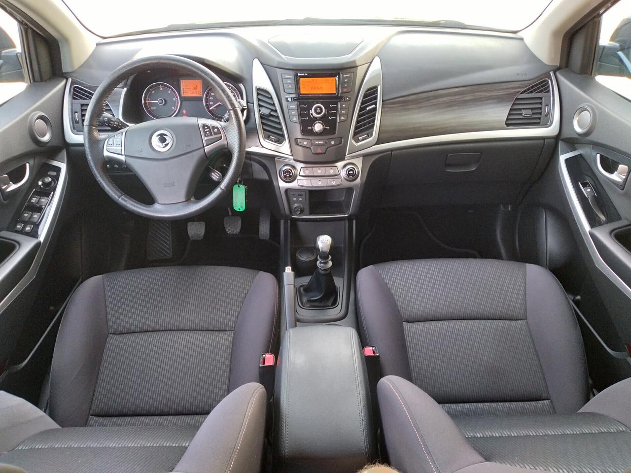 Ssangyong Korando 2.0 e-XDi 149 CV AWD MT Plus