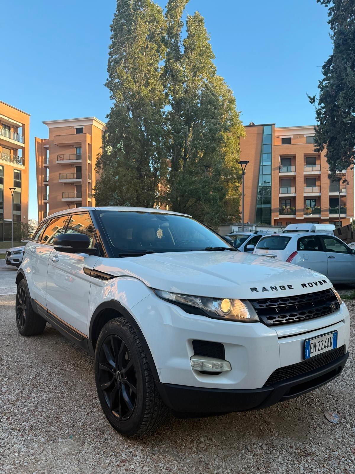 Land Rover Range Evoque 2.2 Sd4 5p. Prestige