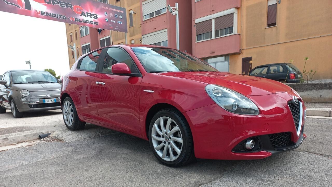 Alfa Romeo Giulietta 1.6 JTDm-2 120 CV Distinctive