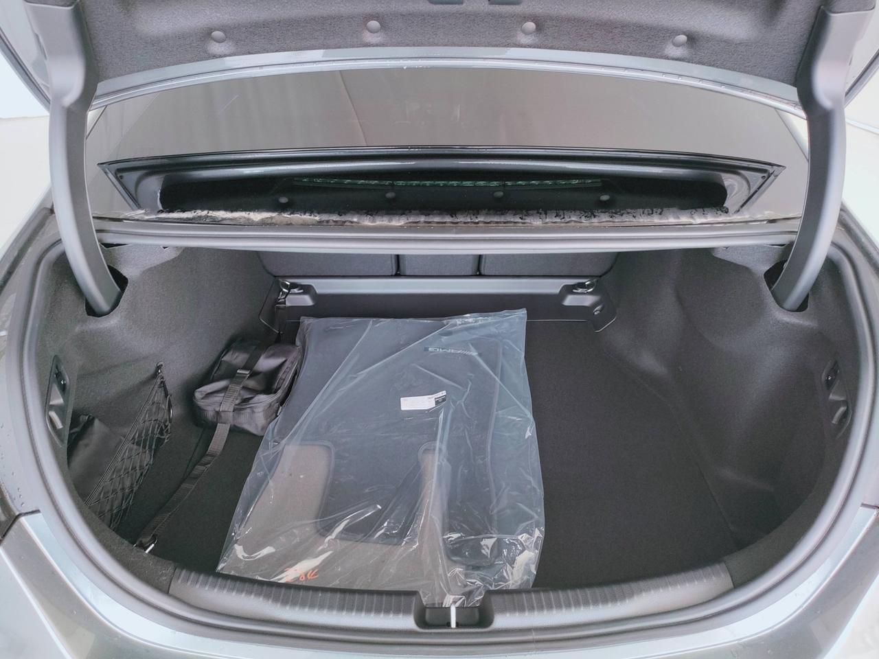 Mercedes-Benz Classe C-W206 Berlina 2021 - C 220 d mhev AMG Line Advanced 200cv auto