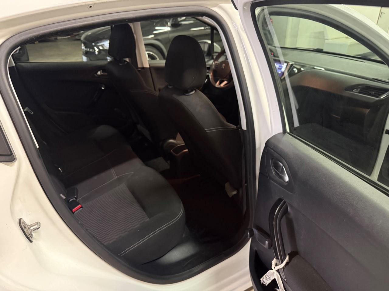 Peugeot 208 BlueHDi 75 5 porte Active