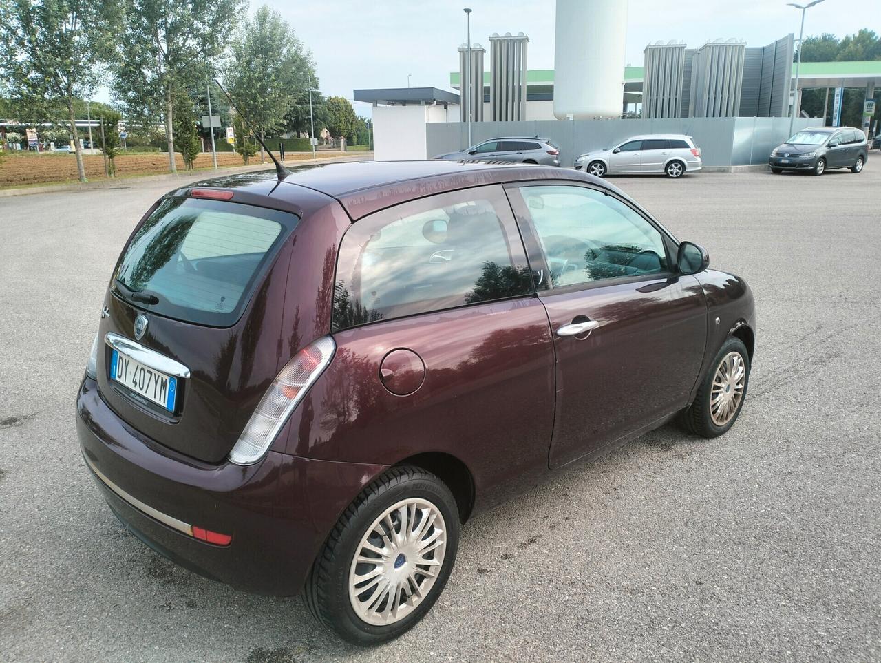 Lancia Ypsilon 1.3 MJT 75 CV Platino 2010