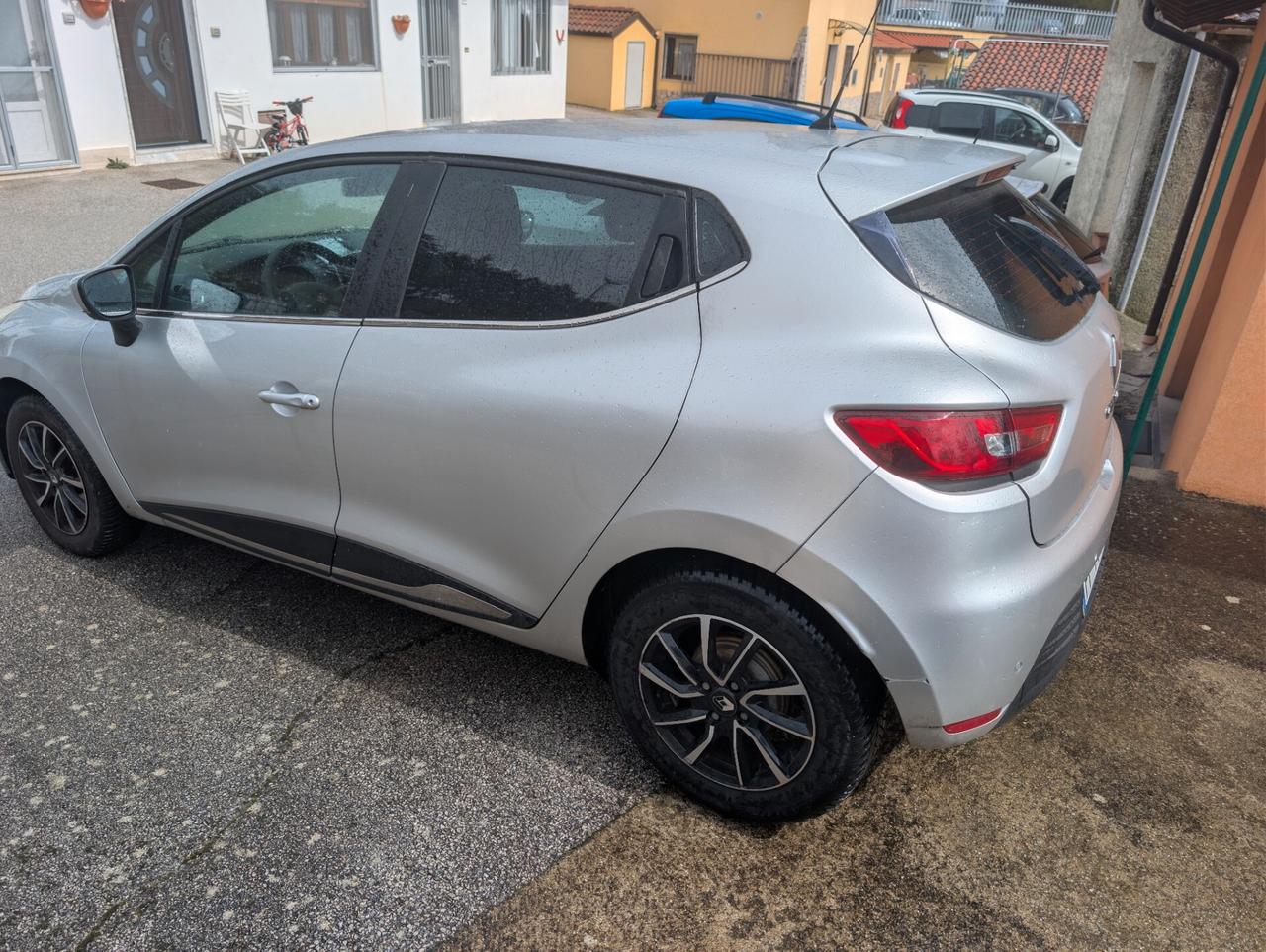 Renault Clio dCi 8V 90CV Start&Stop 5 porte Energy Zen