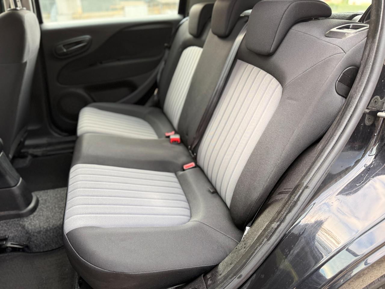 Fiat Punto 1.3 MJT II S&S 95 CV Street Euro6