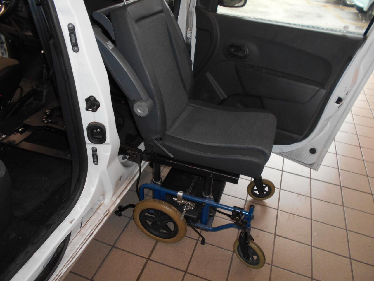 Dacia Dokker 1.5 dci 95 cv " TRASPORTO PERSONE CON DISABILITA' "