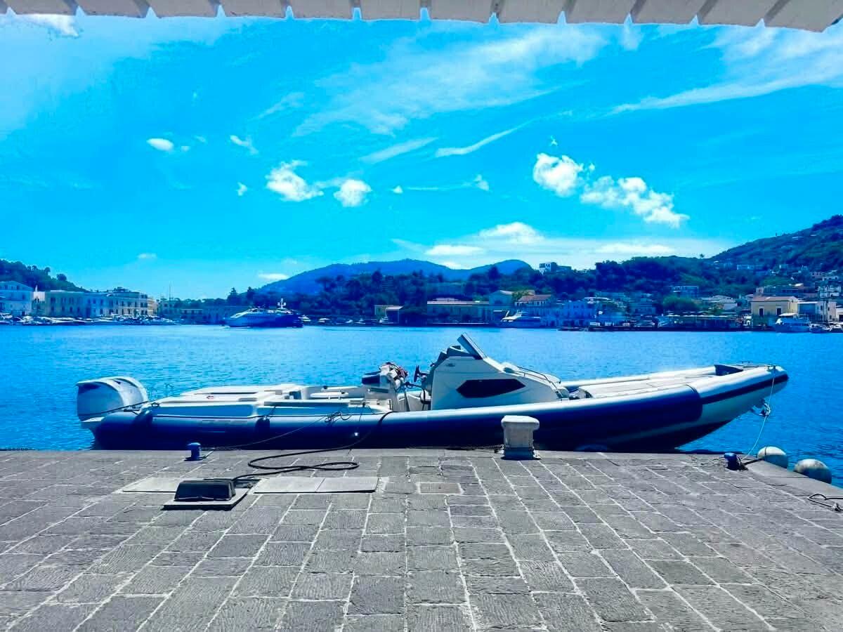 Ferrari Altro GOMMONE OROMARINE 15S COUPE' 2 MOTORI 350 CV SUZUKI PERMUTE 3336121884