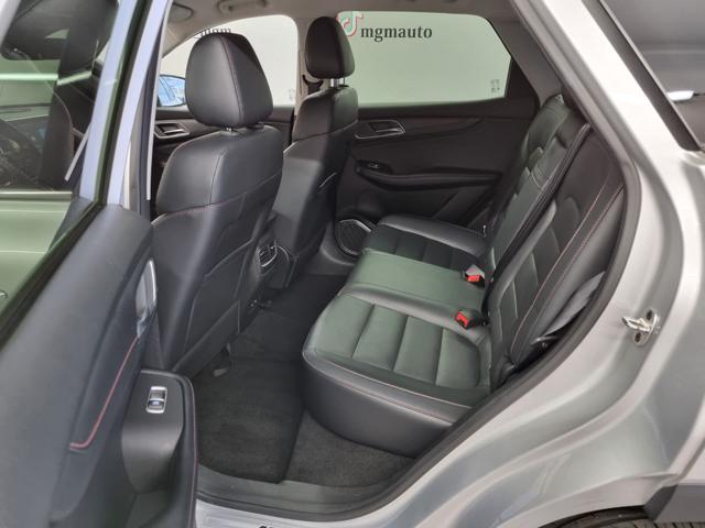 MG HS 1.5T-GDI AT Luxury