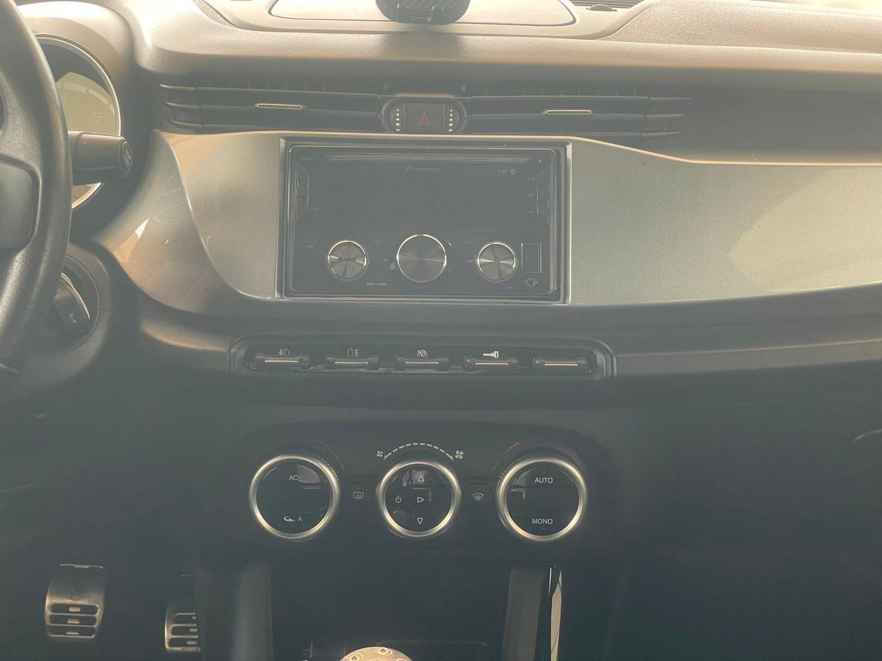 Alfa Romeo Giulietta 2.0 JTDm-2 140 CV Exclusive