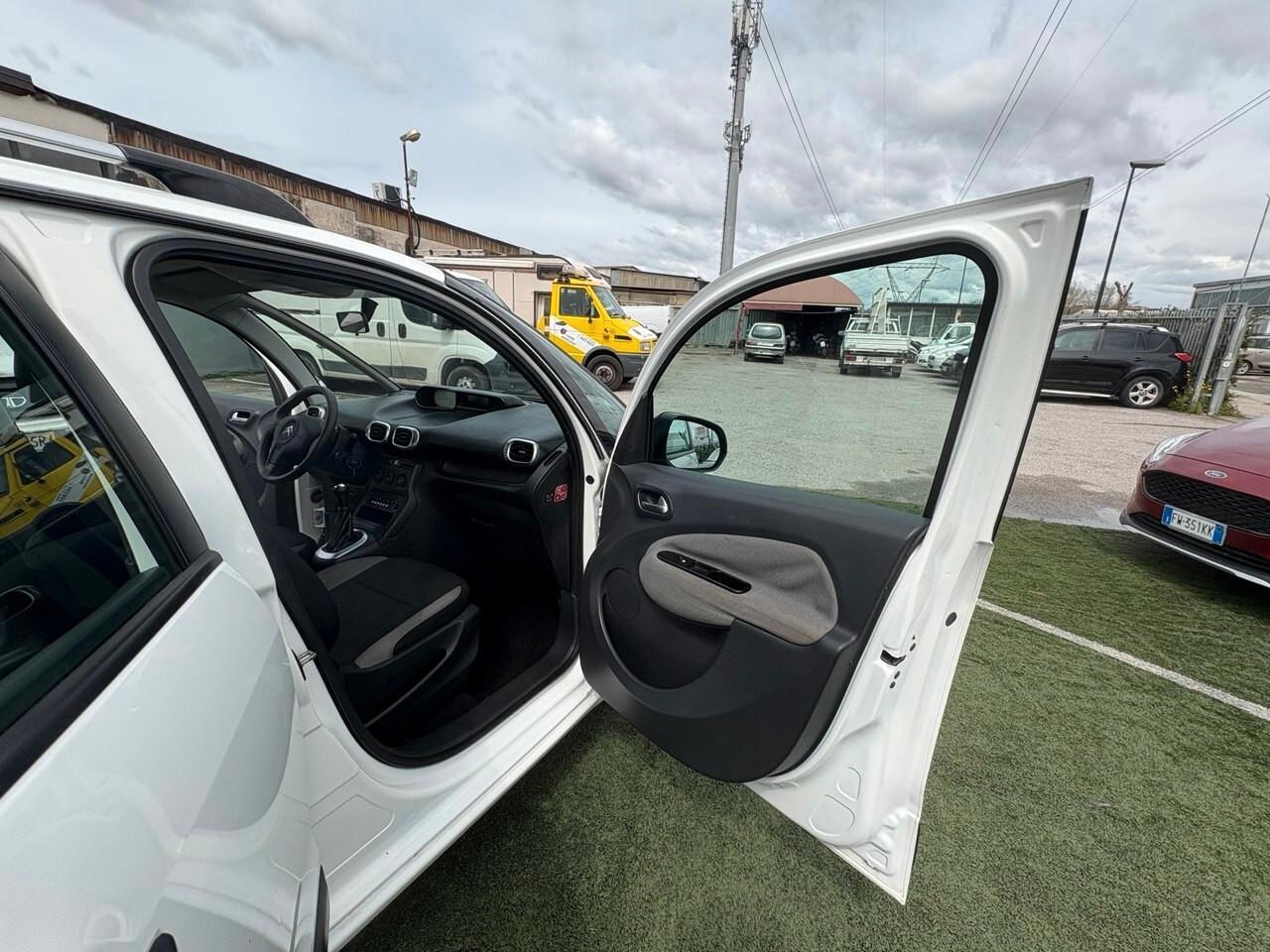 Citroen C3 Picasso 1.6 HDI 9H06 | DIESEL DV6DTED-9HP-9H06 CC 1560 CV 92 KW 68 MULTISPACE, 5