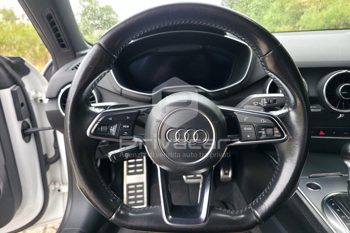 AUDI TT Roadster 2.0 TFSI quattro S tronic S line