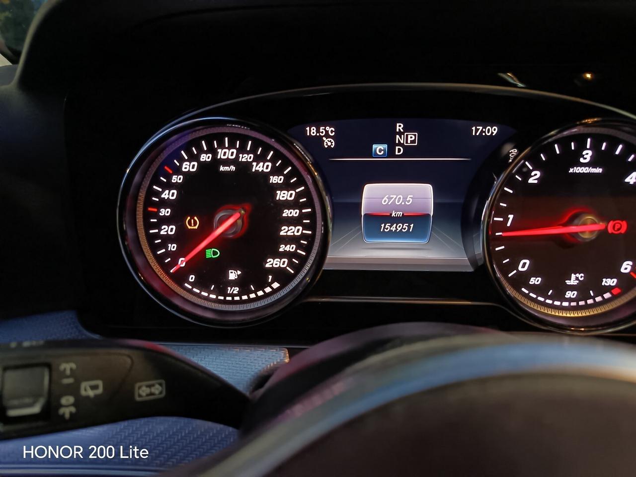 MERCEDES-BENZ E 220 d Auto Bus. Sport All-Terrain