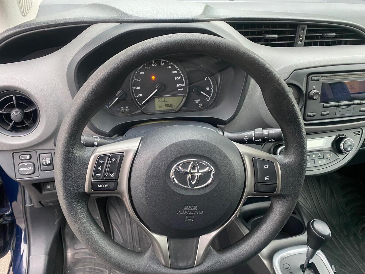 Toyota Yaris 1.5 Hybrid 5 porte Active