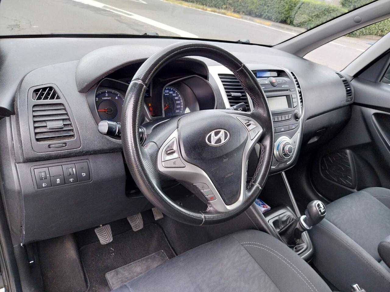 HYUNDAI IX20 1.4 DIESEL 90 CAVALLI COMFORT 2011