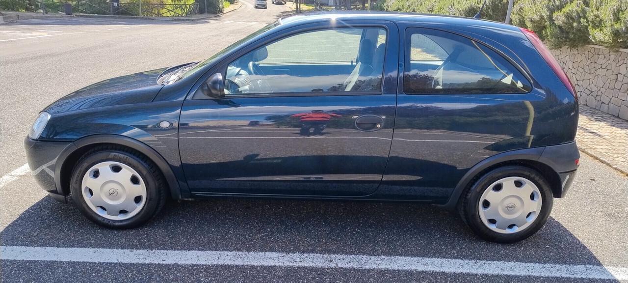 Opel Corsa 1.2i 16V cat 3 porte