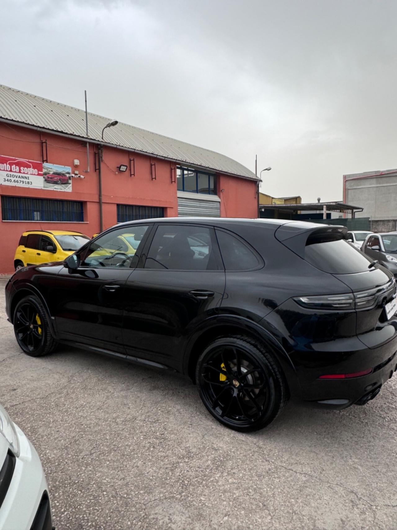 Porsche Cayenne 3.0 V6