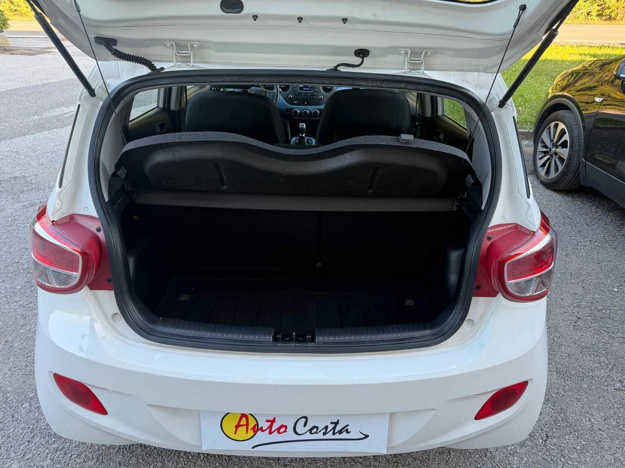 Hyundai i10 1.0 MPI Login Neopatentati