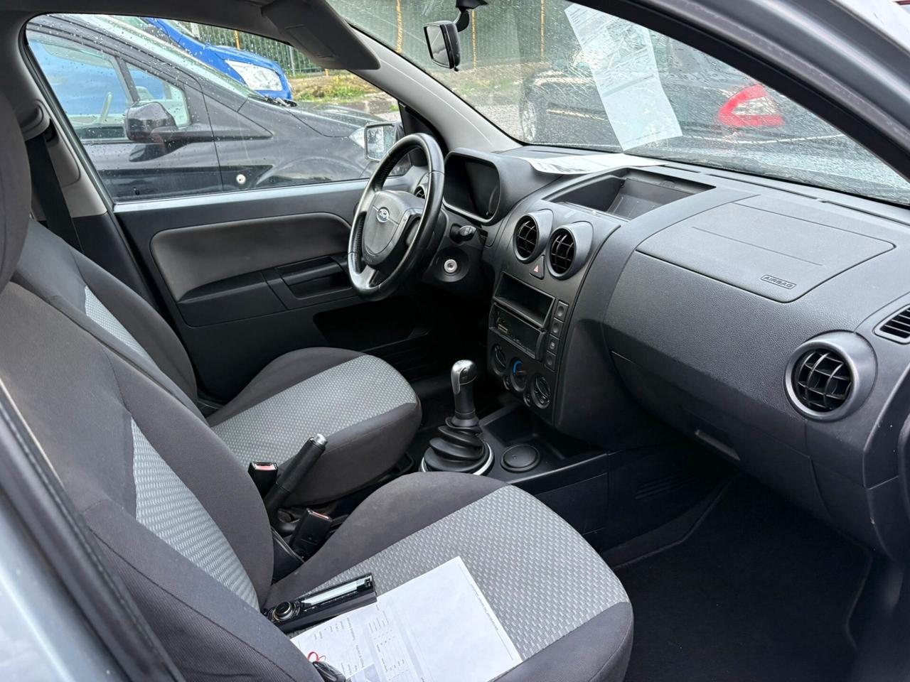 Ford Fusion 1.4 TDCi 5p. Leather