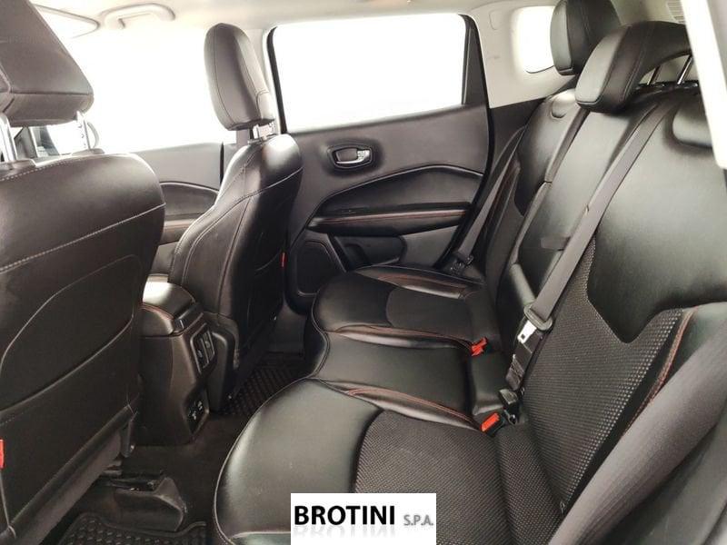 Jeep Compass 2.0 MJet 125Kw Trailhawk 4WD auto