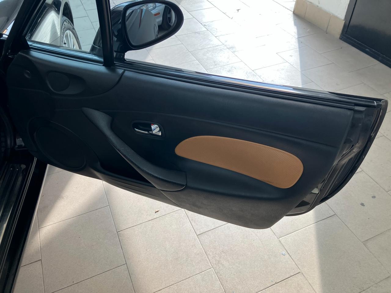 Mazda MX-5 1.6i Impulse NEOPATENTATI