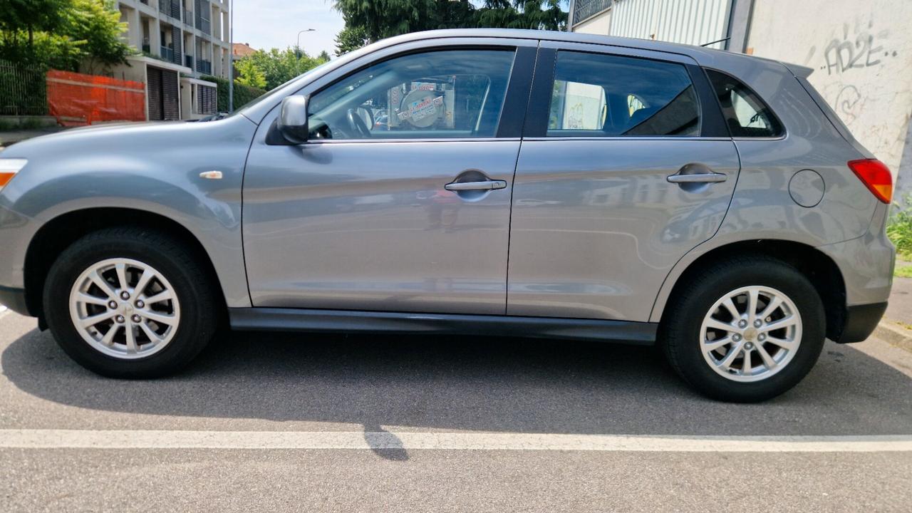 Mitsubishi ASX 1.6 2WD Invite