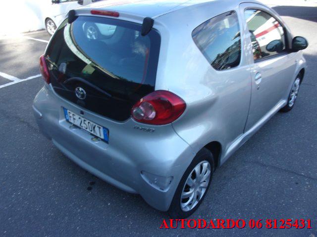 TOYOTA Aygo 1.0 12V VVT-i 3 porte Sol AUTOMATICA