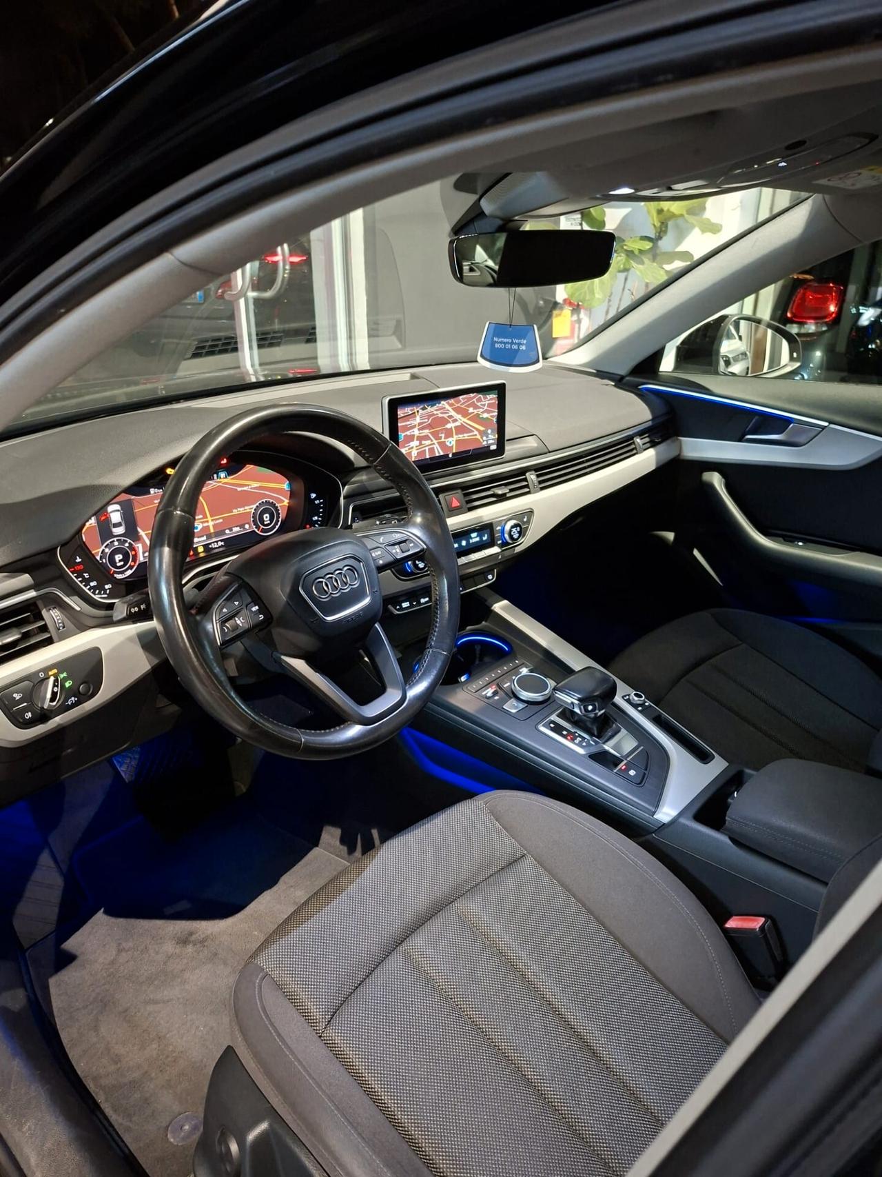 Audi A4 2.0 TDI 150 CV Business Sport