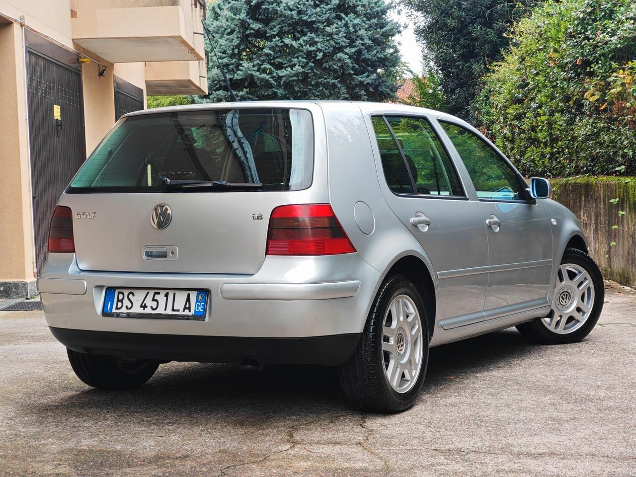 Volkswagen Golf 1.6 BENZINA 105cv 25years / Unipro