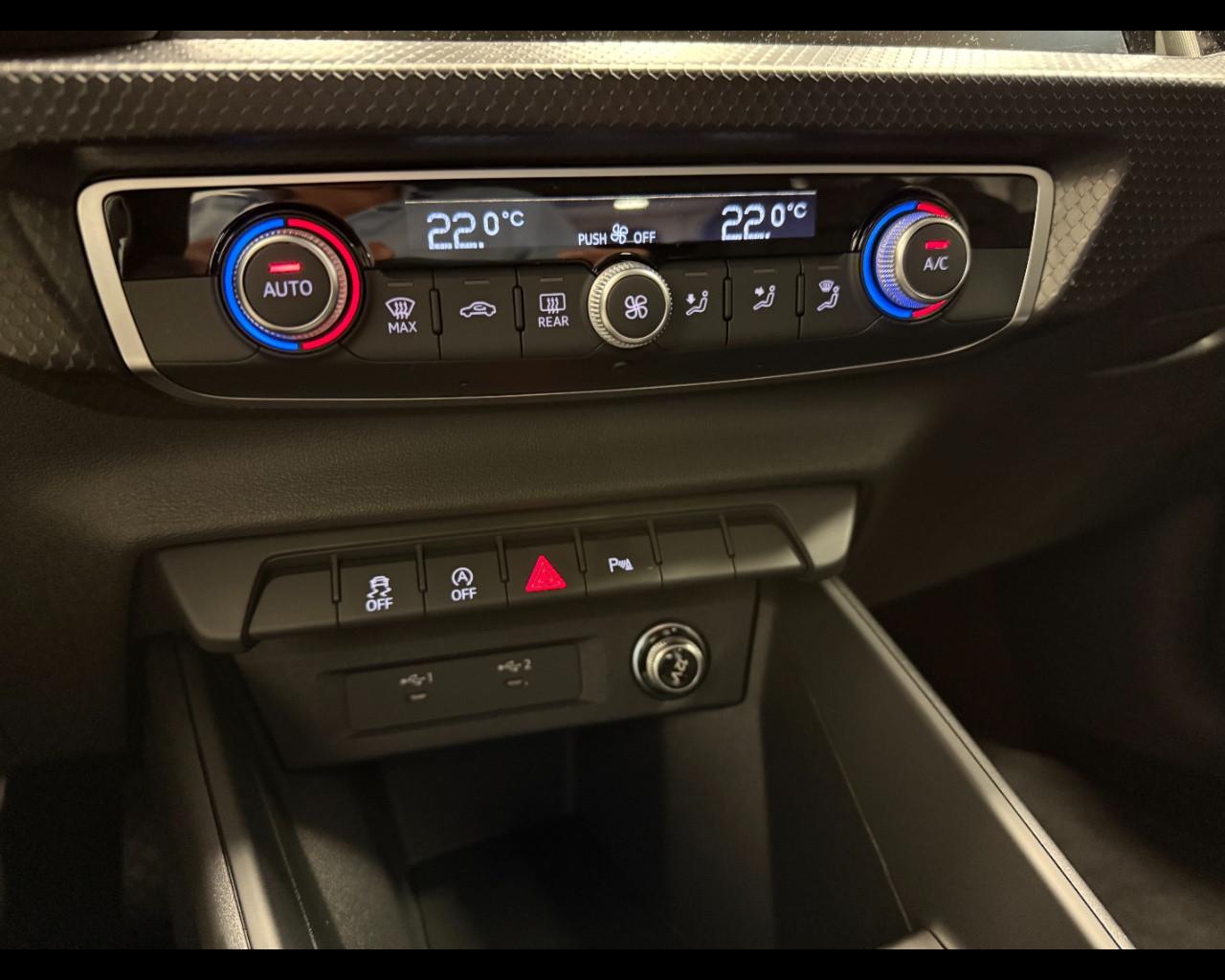 AUDI A1 ALLSTREET 30 TFSI S-TRONIC BUSINESS