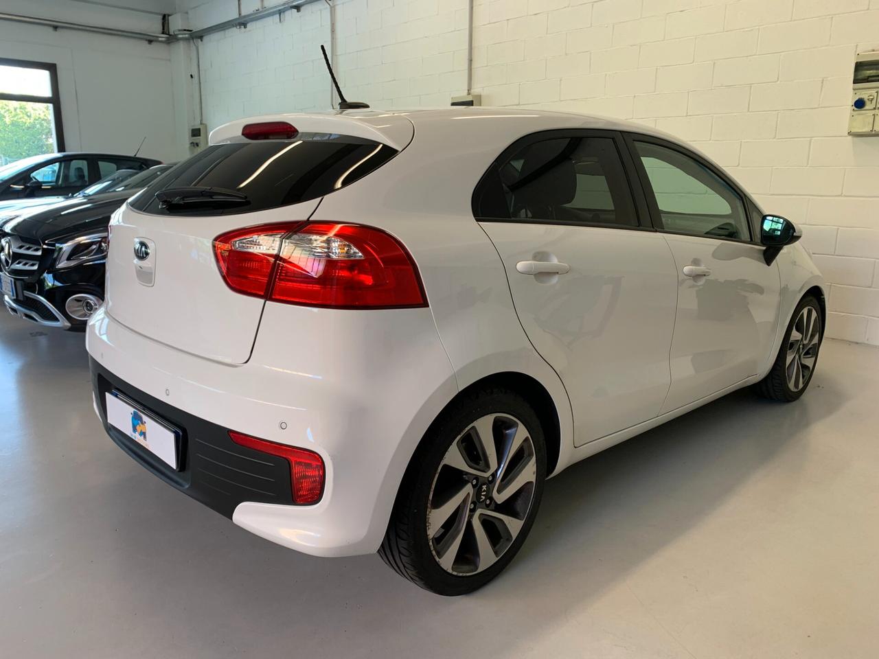 Kia Rio 1.4 CRDi 5p.S&S High Tech