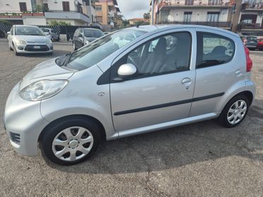 Peugeot 107 1.0 68CV 5p. 2011