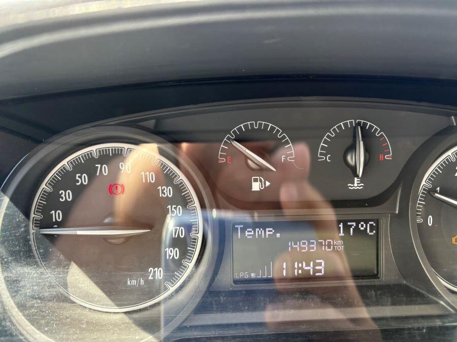 LANCIA YPSILON 1.2 GPL ECOCHIC GOLD CERTIFICATA