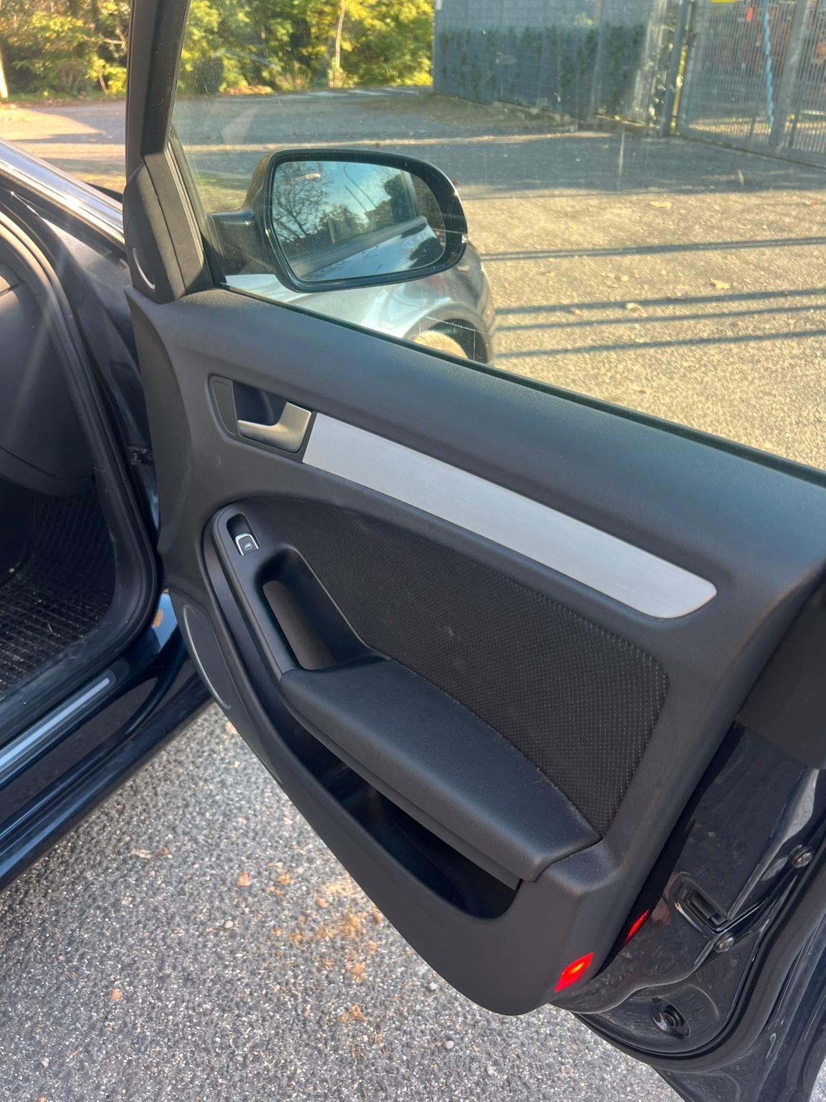 Audi A4 2.0 TDI 177 CV quattro S tronic