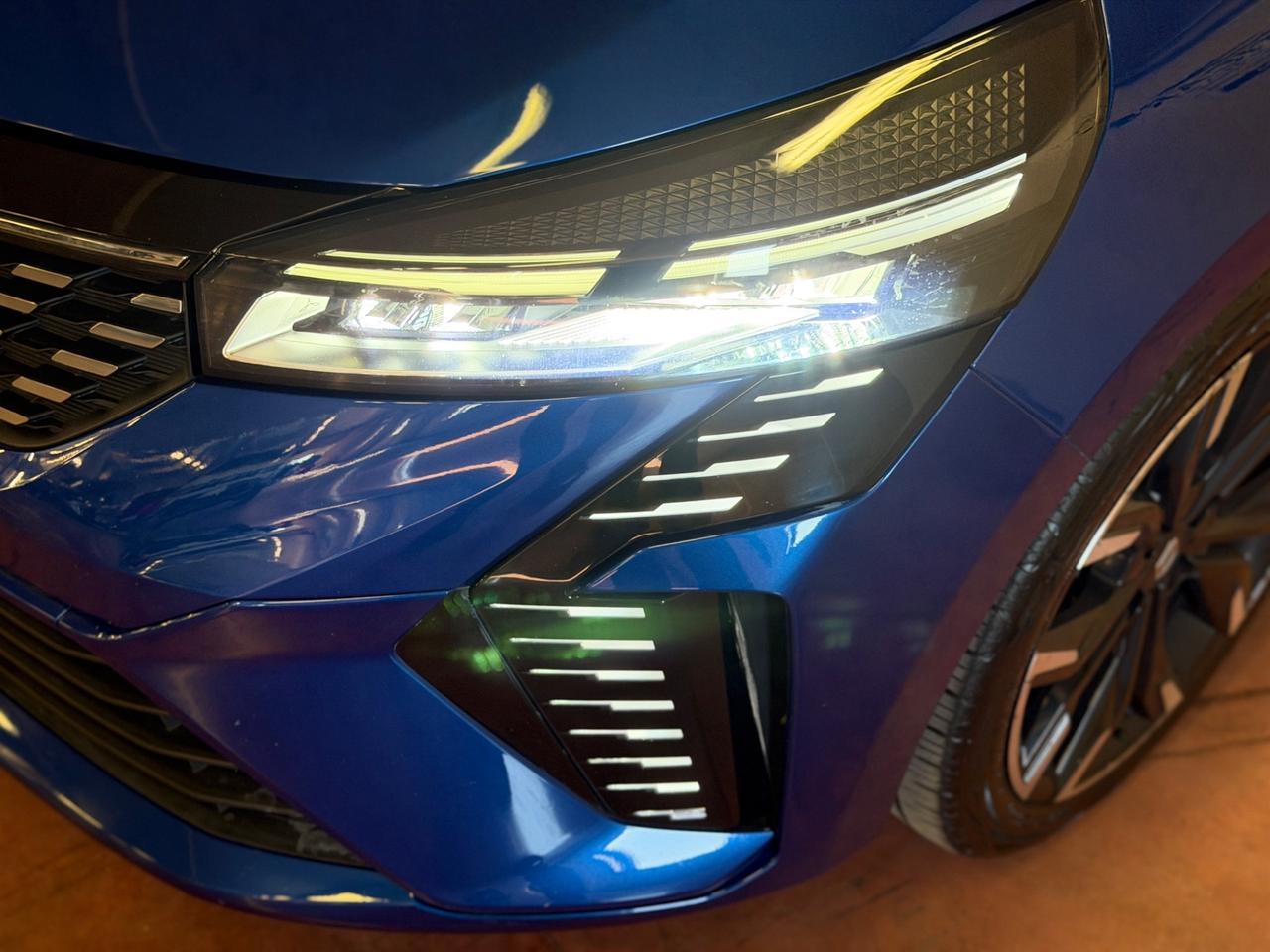 Renault Clio ECO-G 100 CV 5 porte Techno
