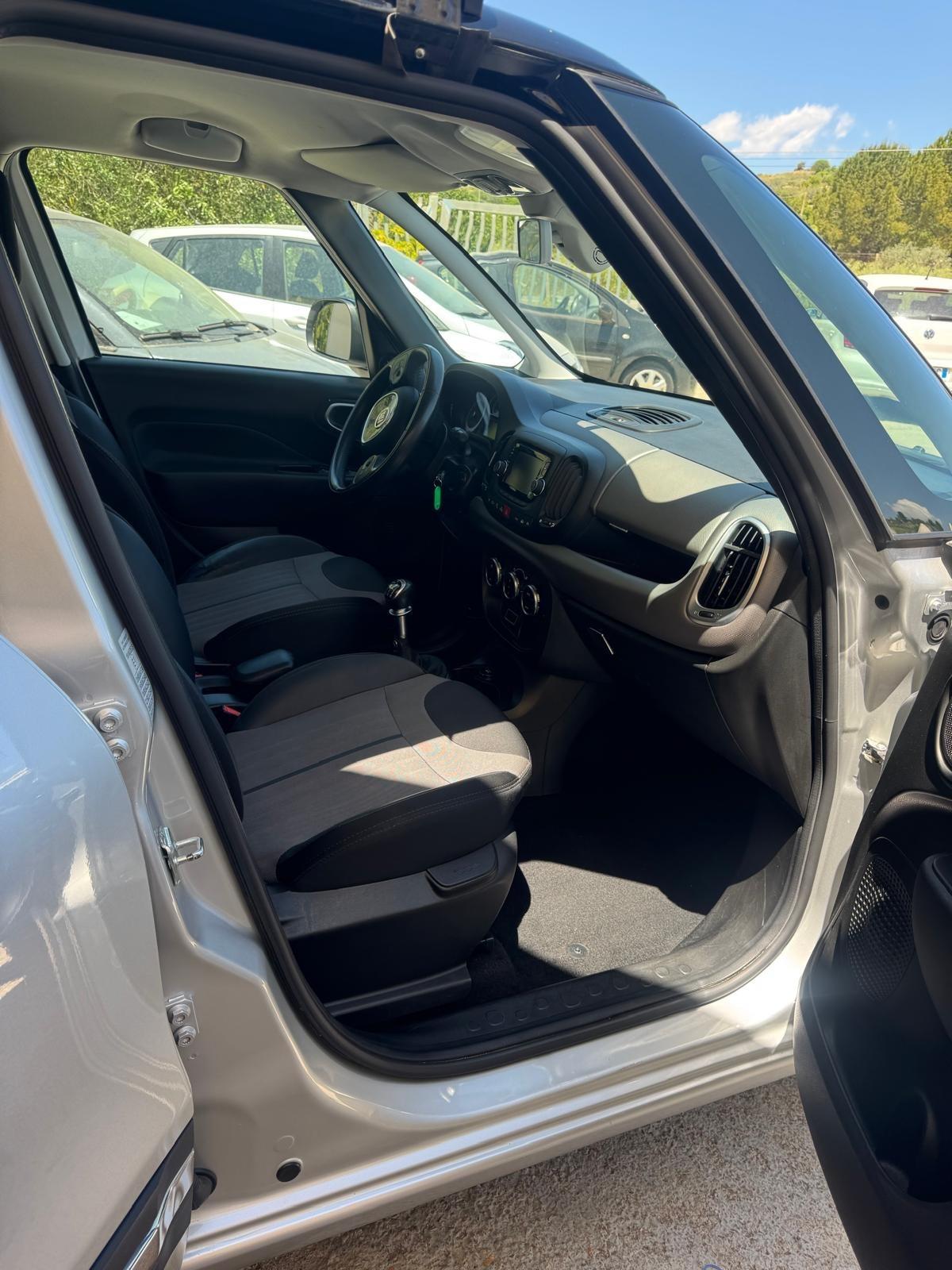 Fiat 500L Living 1.6 Multijet 120 CV Lounge 7 POSTI
