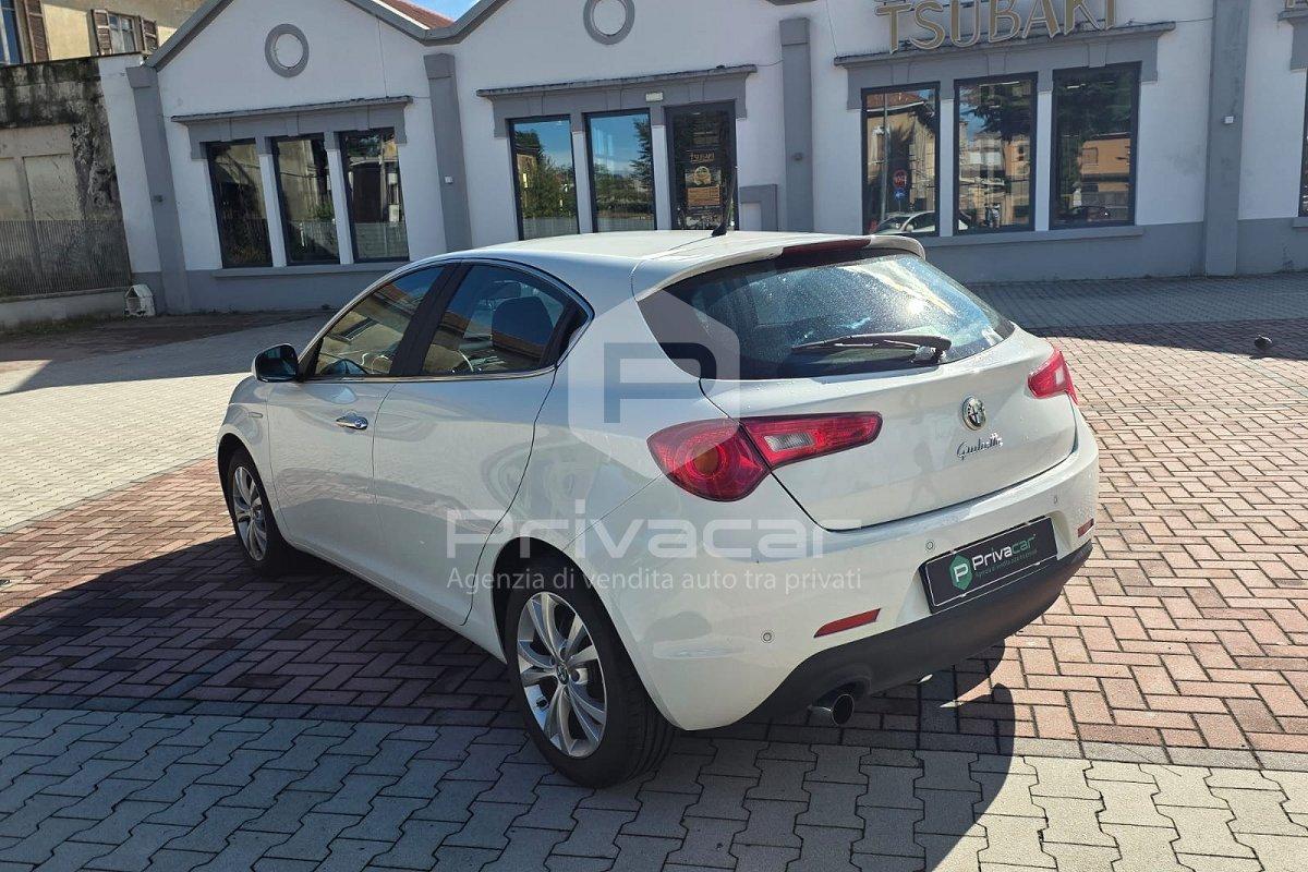 ALFA ROMEO Giulietta 1.6 JTDm-2 105 CV Distinctive