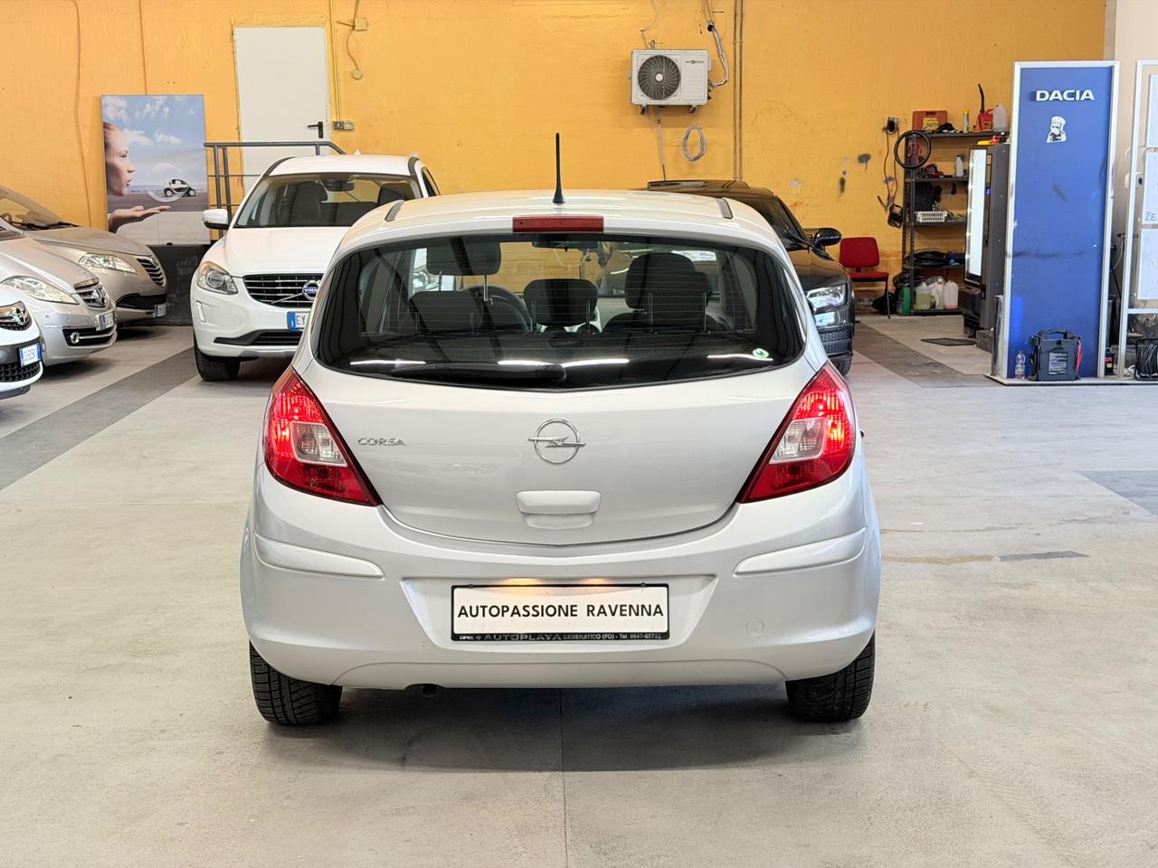 Opel Corsa 1.2 80CV 5 porte GPL-TECH Edition